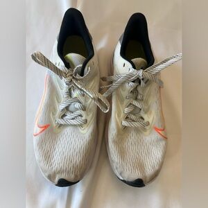 Size 6 1/2 - Nike Air Zoom Winflo 7 White Bright Mango W